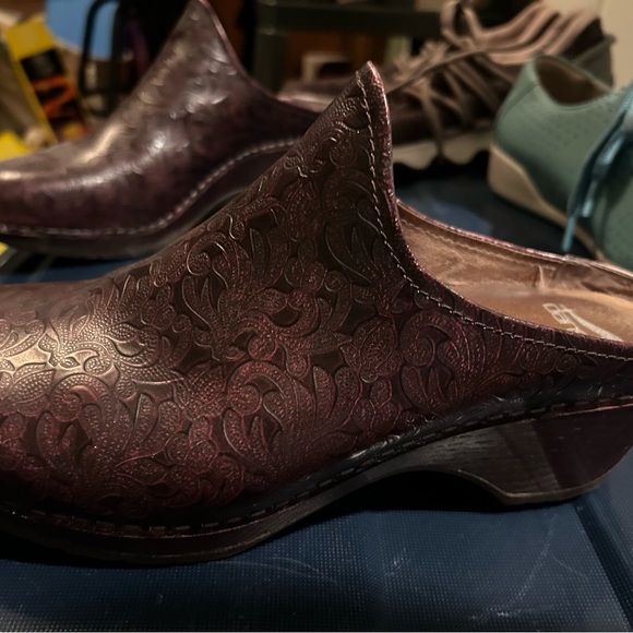 Dansko Mules - Picture 5 of 5